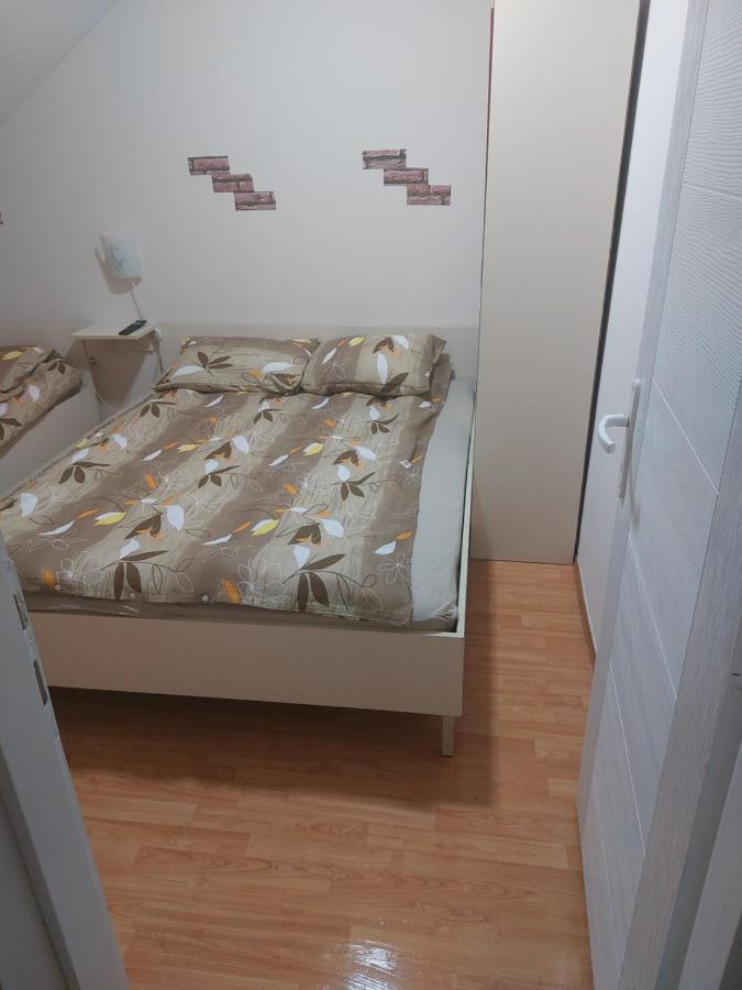 Radan Apartmani,dupleks Stan U Centru Zlatibora Apartment *